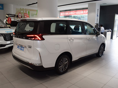 2023款 PLUS 1.5T 幸福推荐自动启航版 