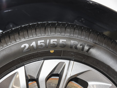 2023款 PLUS 1.5T 幸福推荐自动巡航版 