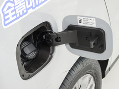 2023款 PLUS 1.5T 幸福推荐自动巡航版 