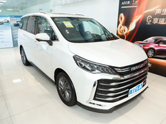 2023款 PLUS 1.5T 幸福推荐自动护航版 