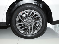 2023款 PLUS 1.5T 幸福推荐自动护航版 