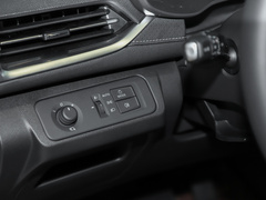2023款 PLUS 1.5T 幸福推荐自动护航版 