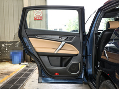 2023款 370TURBO 四驱尊耀版