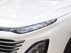 2023款 1.5T DCT 自动豪华型