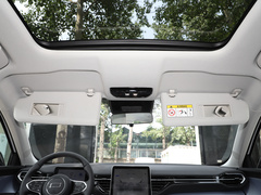 2023款 1.5T DCT 自动豪华型