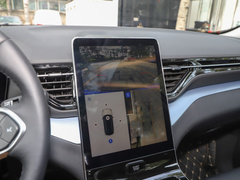 2023款 1.5T DCT 自动豪华型