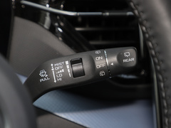 2023款 1.5T DCT 自动豪华型
