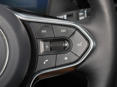 2023款 1.5T DCT 自动豪华型