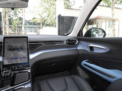 2023款 1.5T DCT 自动豪华型