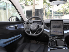2023款 1.5T DCT 自动豪华型