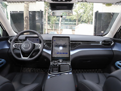 2023款 1.5T DCT 自动豪华型