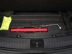 2023款 1.5T DCT 自动豪华型