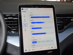 2023款 1.5T DCT 自动豪华型