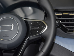 2023款 1.5T DCT 自动豪华型