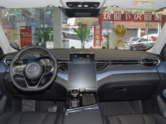 2023款 1.5T DCT 自动豪华型
