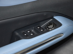 2023款 1.5T DCT 自动豪华型