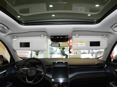 2023款 1.5T DCT 自动豪华型