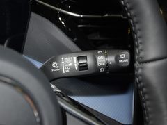 2023款 1.5T DCT 自动豪华型