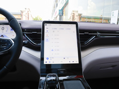 2023款 2.0T 自动旗舰型