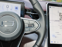 2023款 2.0T 自动旗舰型