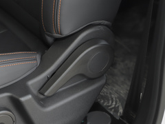 2023款 2.0L 手动 标轴 成就版