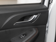 2023款 2.0L 自动 标轴 成就型