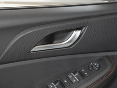 2023款 2.0L 自动 标轴 成就型