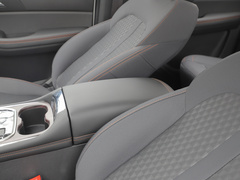 2023款 2.0L 自动 长轴 能量型