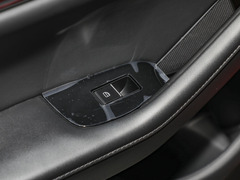 2023款 2.0L 自动质雅版