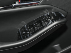 2023款 2.0L 自动质雅版