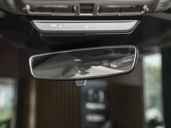 2023款 2.0L 自动质雅版