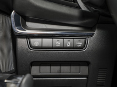 2023款 2.0L 自动质雅版