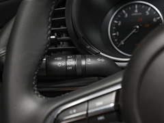 2023款 2.0L 自动质雅版