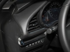 2023款 2.0L 自动质雅版