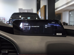2023款 2.0L 自动质臻版