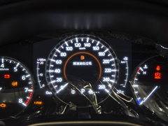 2023款 2.0L 自动质臻版