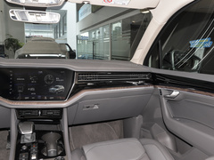 2023款 3.0TSI 锐享版 经典运动套装
