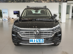 2023款 3.0TSI 锐享版 经典运动套装