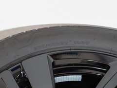 2023款 3.0TSI 锐享版 曜黑运动套装