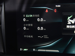 2023款 哪吒U-Ⅱ 挑战版 400 U秀 三元锂