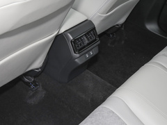 2023款 e:PHEV 智耀版