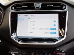 2023款 2.0T 柴油 两驱 精英版 长箱
