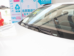 2023款 2.0T 自动四驱汽油豪华版标轴