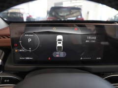 2023款 2.0T 自动四驱汽油豪华版标轴