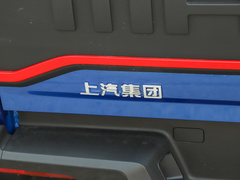 2023款 2.0T 自动四驱汽油豪华版标轴