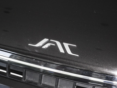 2023款 1.5T 自动尊贵PRO型