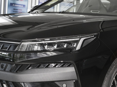 2023款 1.5T 自动尊贵PRO型