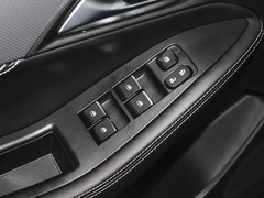 2023款 1.5T 自动尊贵PRO型