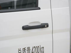 2023款 241km 長(zhǎng)軸欄板車 