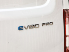 2023款 EV80 PRO 长轴中顶 